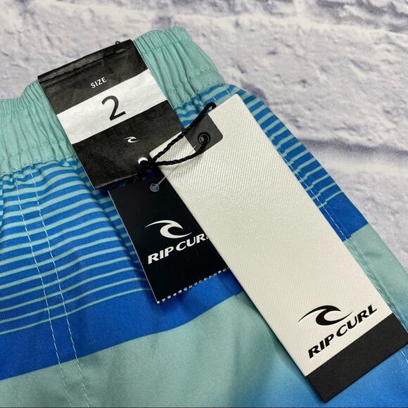 Rip Curl Patterned Board Shorts - Picture 4 of 8